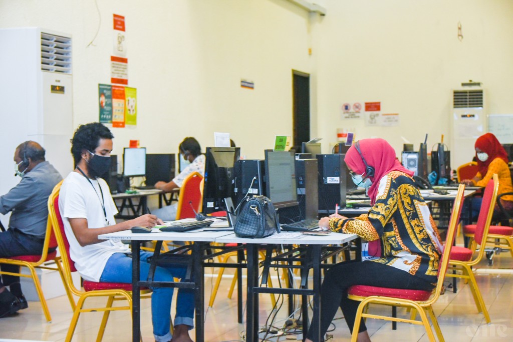 Dharubaaru gein 6 meehaku Covid ah positive vejje, 29 contacts himeney