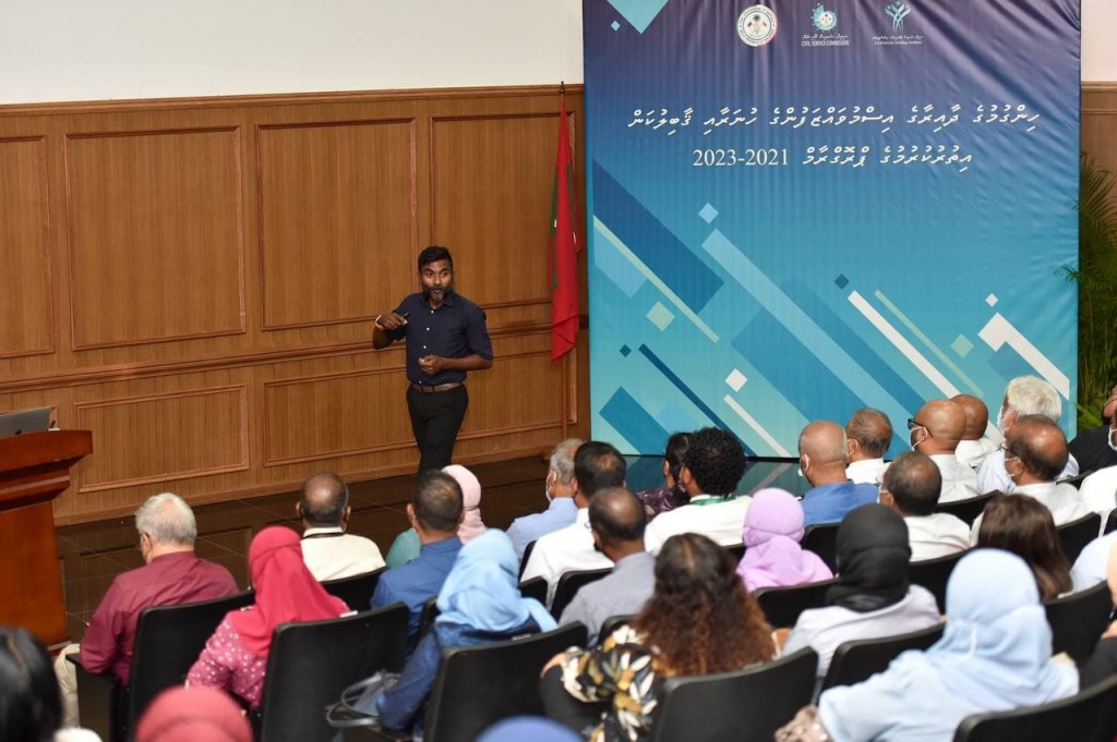 Hingumuge dhaairaage iss muvazzafunge hunaraai gaabilukan ithurukurumuge program fashaifi