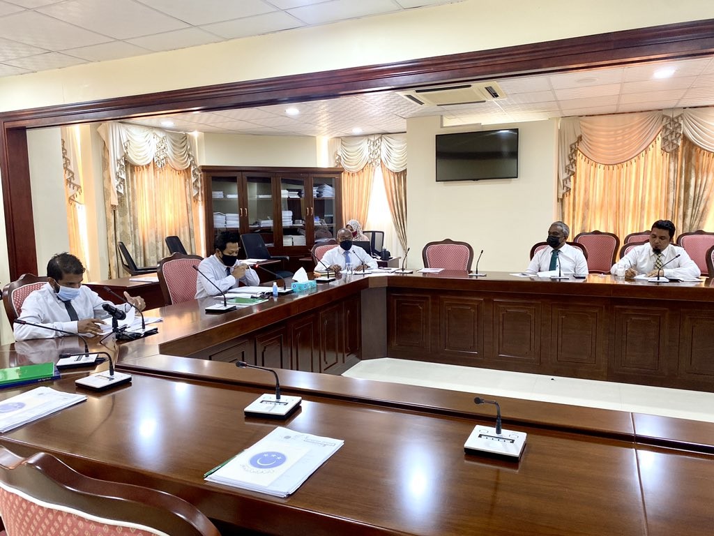 Jinaaee massala thah dhanee gaanoonaa eggothahthoa balan Fuluhunnaai PG aai JSC Committee ah haaziru kuranee