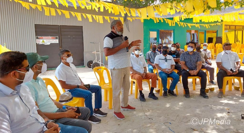 MDP candidate noon meehaku hovaigen Komandoo dhaairaa ah libeyne molheh noannaane: Qasim