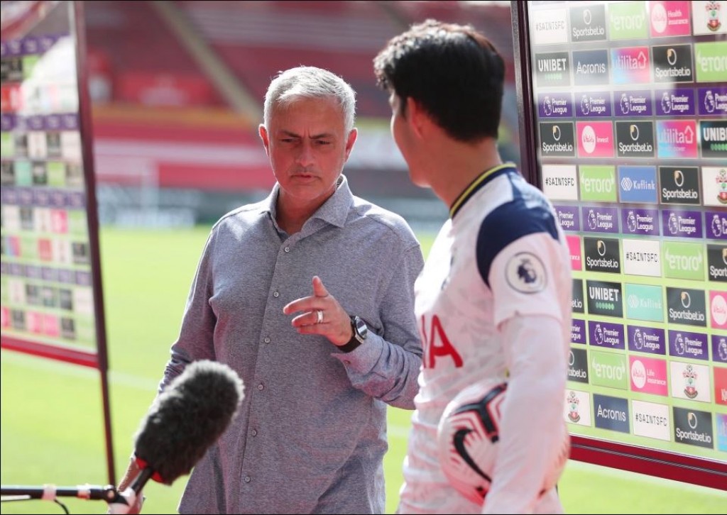 Mourinho ge thafaathu manzareh: Molhu kulhuntheriyakee Kane