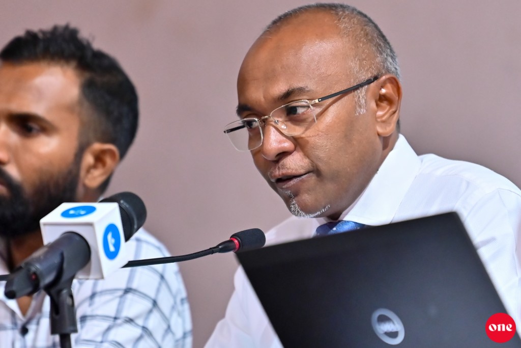 The Democrats ge Raees ge magaama Hassan Latheef inthihaabu kohfi