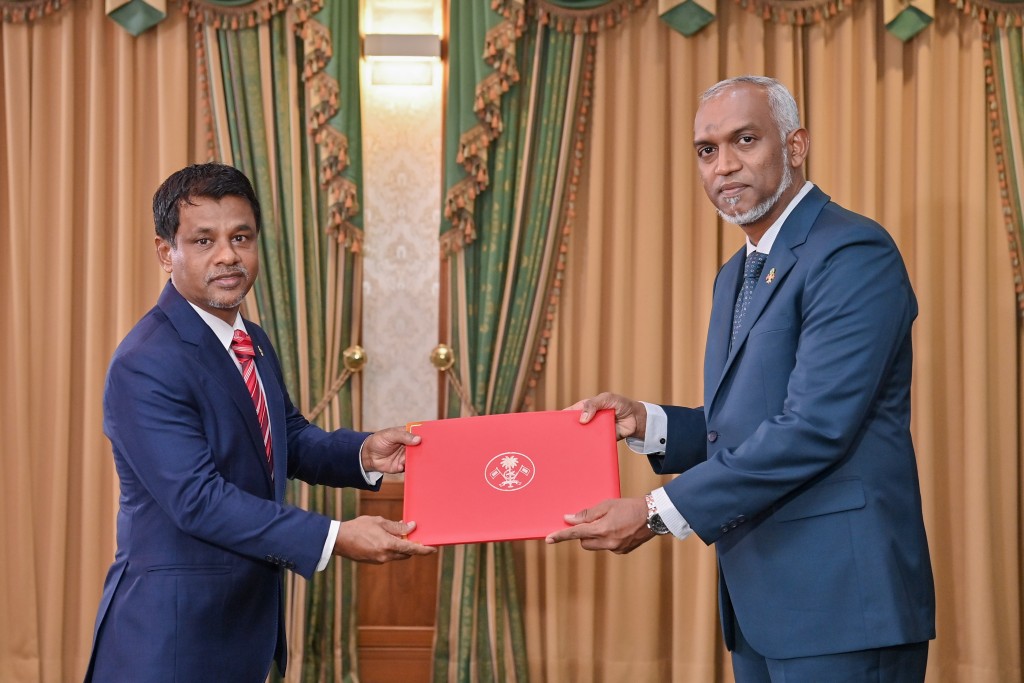 Nazim ah minister fenvaruge magaameh
