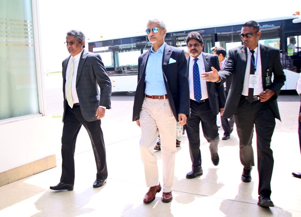 Indian Foreign Minister arrives in Maldives