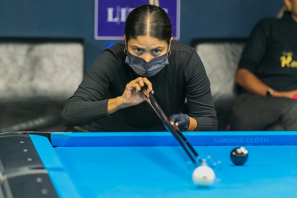 National Billiard Championship: Azra balikoh, anhen division ge championkann Dheena hoadhaifi