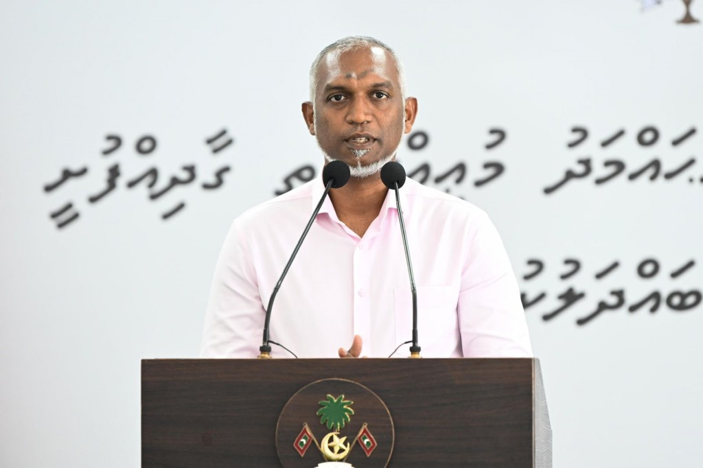 Sarukaaruge mashroouthakah majileehun huras alhaa kamah Raees thuhumathu kuravvaifi