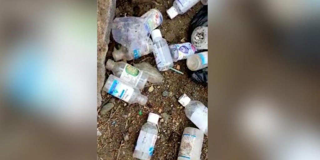 India gai Sanitizer boegen 10 meehun maruvehjje