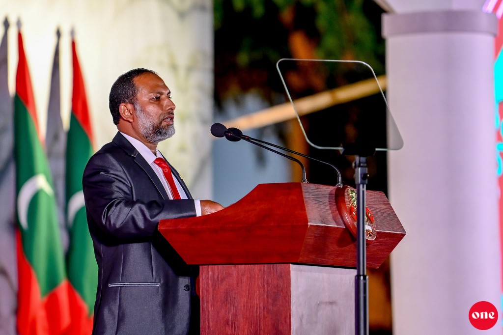 Furihama bodu kaamiyaabeh libeynee amilla nafsun gurubaaneethakeh vegen: Imran