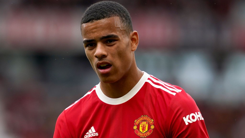 Greenwood, dhen United jersey gai nufennaane