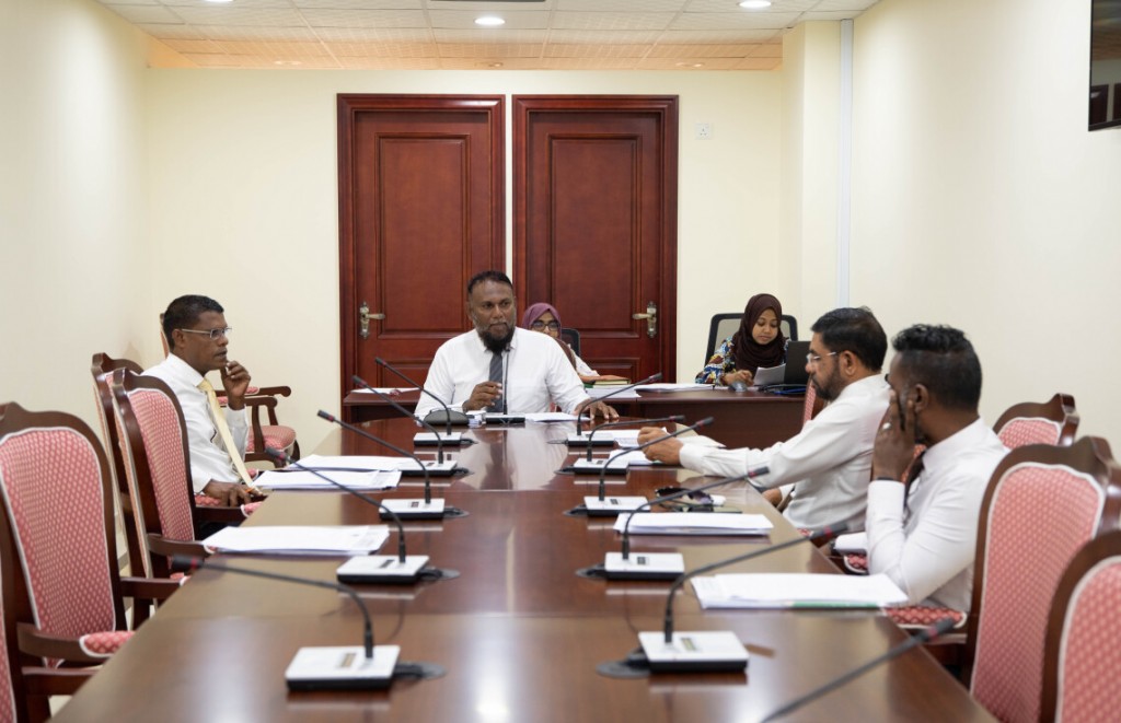 Allowance massalaiga air traffic control muvazzafun majilis ah petition eh hushahalhaifi