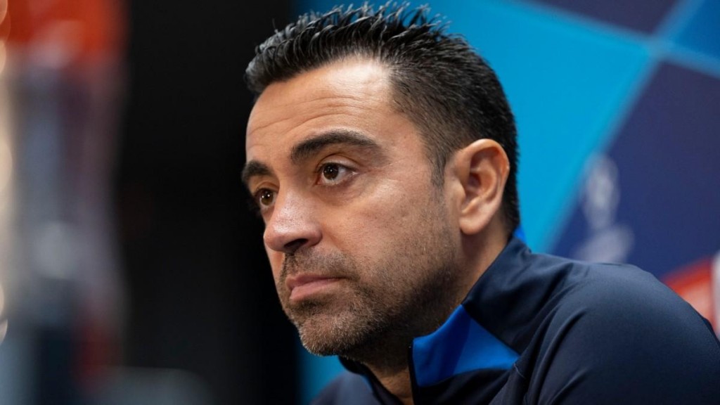 Barca othee ''Complicated'' group ehgai: Xavi