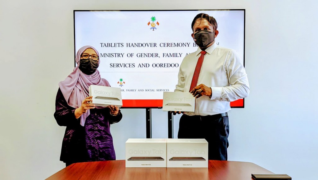 Ooredoo inn Gender Ministry ah 10 Tablet hadhiyaa koffi