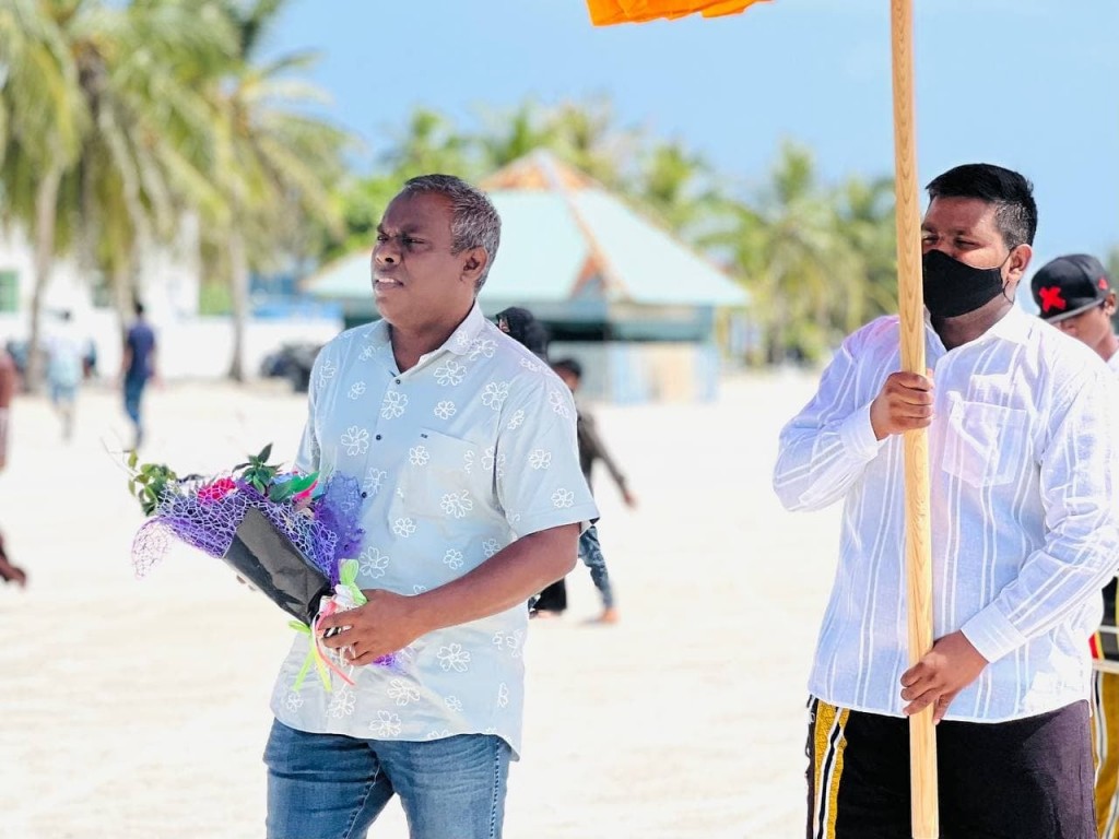 Ungoofaaru coach akah Mohan, rashun hoonu maruhabaa eh