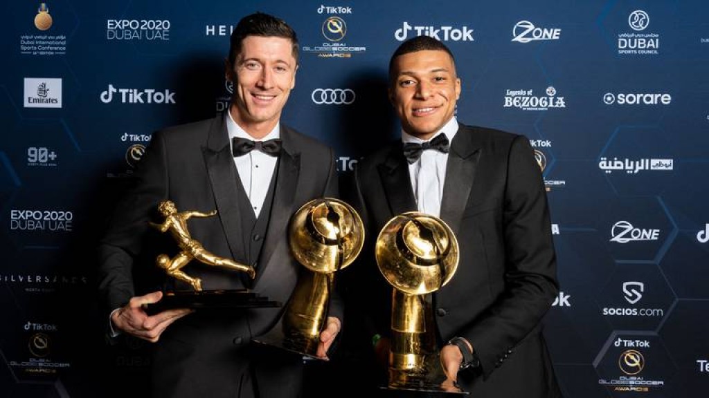 Komme 2 aharakun world cup beyvvumaa medhu Mbappe aai Lewandowski ge kanboduvun