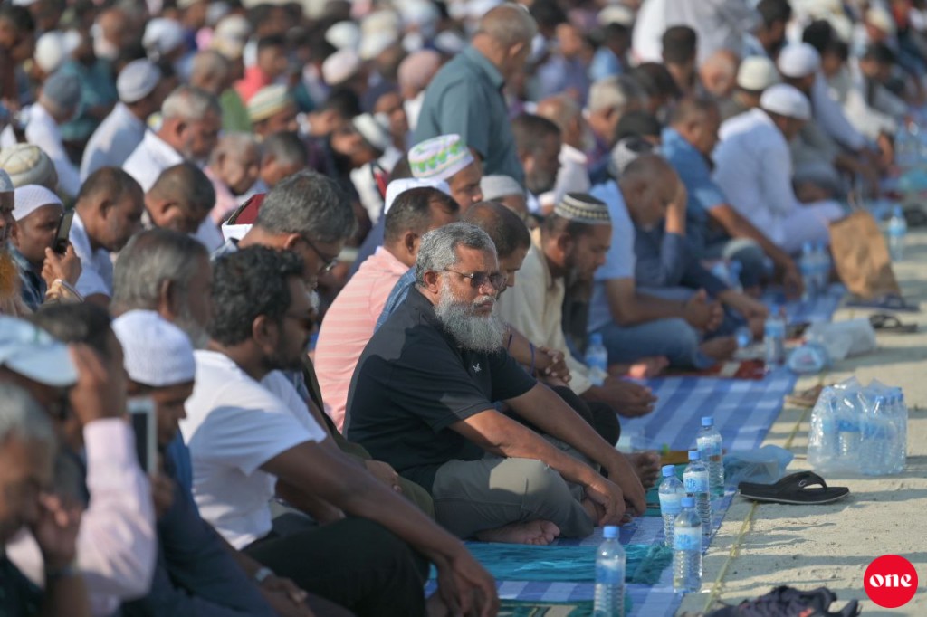 Hurihaa rulhiverikamaai hasadhaveri kamun hiythah saafukoh, baibainuve ehgalakah araa!: Eid Huthuba