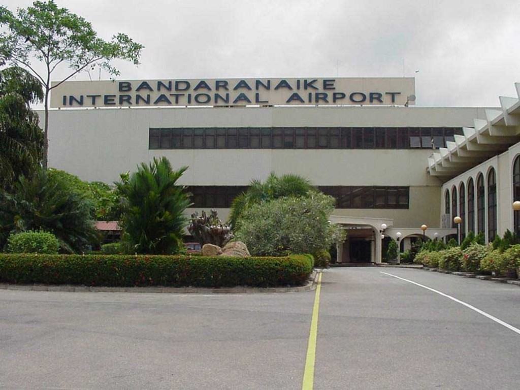 Lanka ge mai Airport anna mahu hulhuvanee