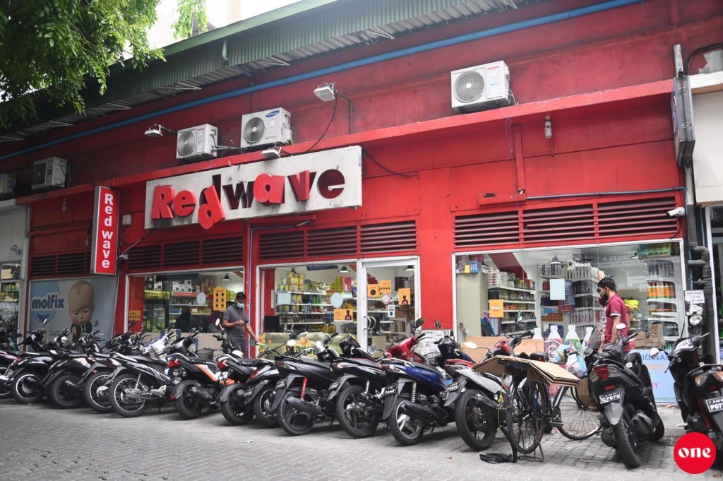 Person who stole perfume bottle from Red Wave in 2017 fined with MVR 18,000