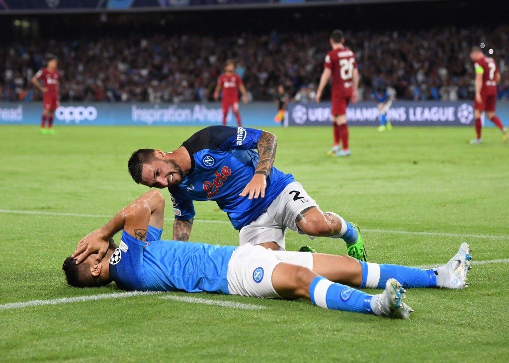 Napoli in Liverpool ladhu gannuvaalaifi, Lewandowski ge hattrick in Barca feshee gadhakoh