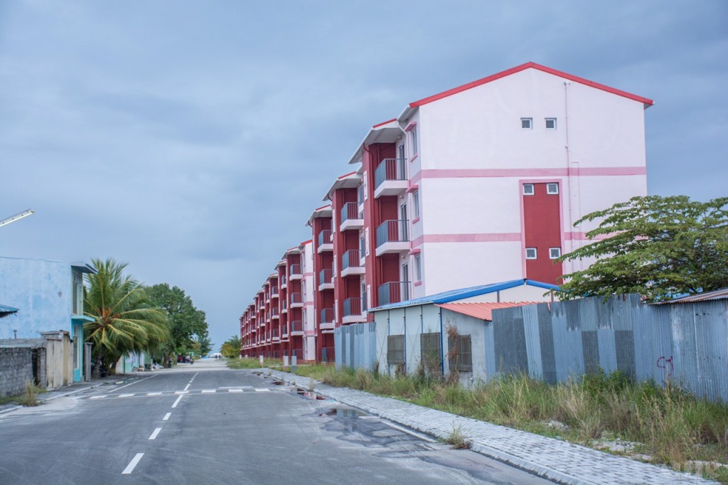 Sarukaaruge flat thakuge kuli faskohdheyn edhen ithuru furusatheh