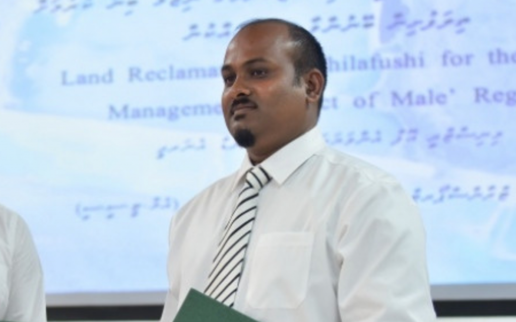 Fuggiri hiyaanaai: Riza beynunkoffaivaa kamah bunaa faisaa dhaulathah nagaidheyn edhijje