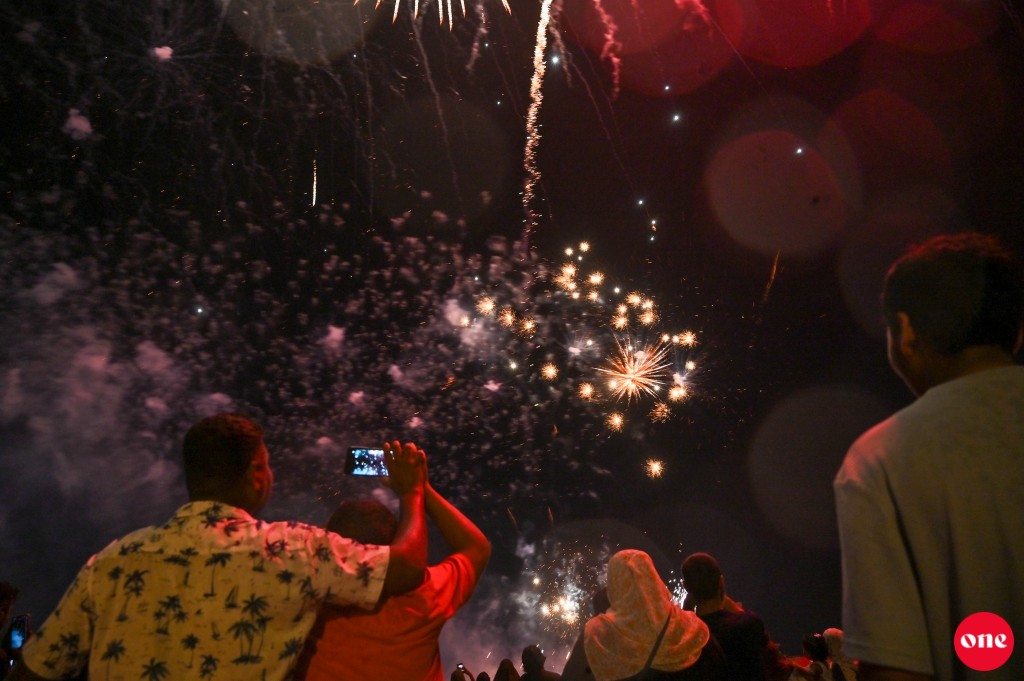ވަން ފޮޓޯ: 