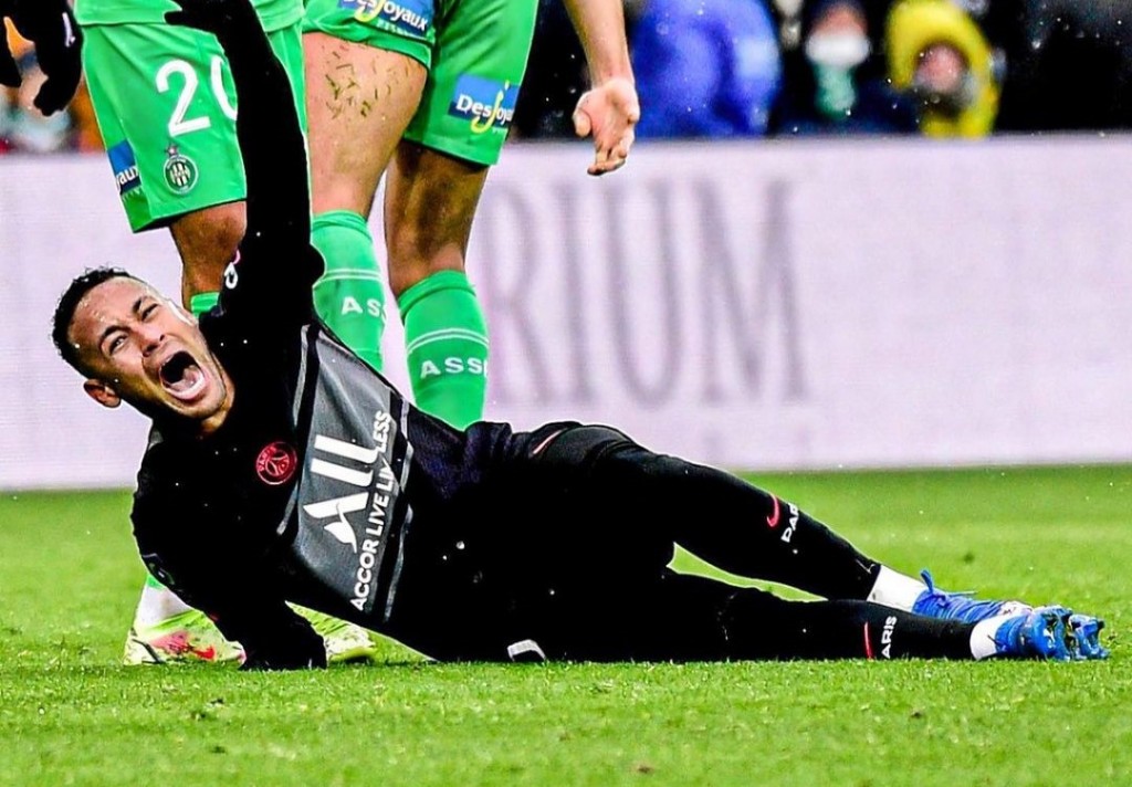 Ramos ge furathama match, PSG hoadhi molhah Neymar ah libunu aniyaage hiyani