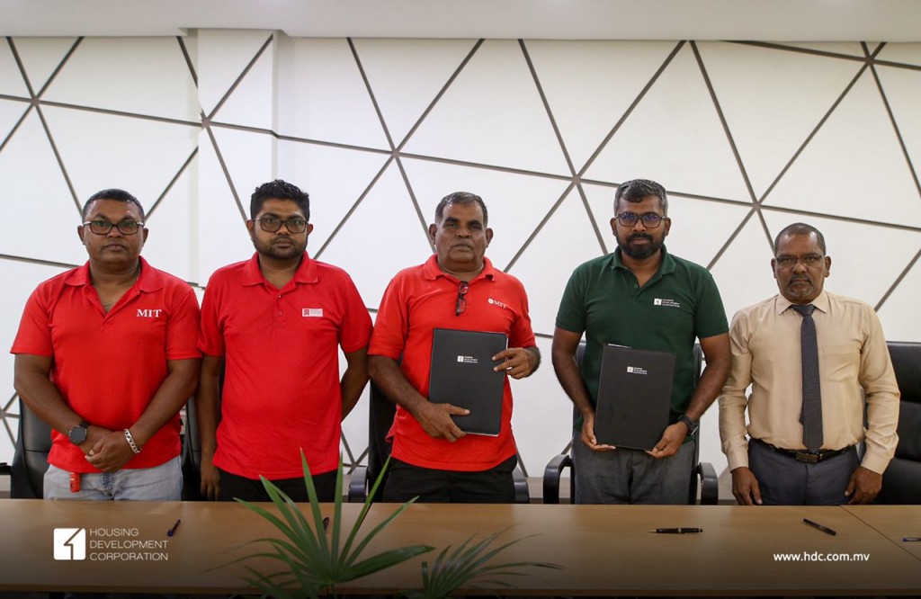 HDC aai MIT gulhigen haassa ehee  ah beynunvaa faraai thakah hiley thamreenu programme thakeh