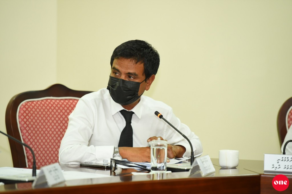 Sarukaarun faisa laigenviya hiyaa flat thakuge kuli 5,000 ah kudakuran jehey: Saleem