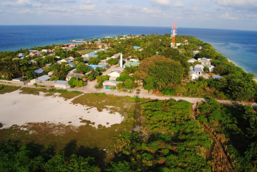 Inguraidhoo home quarantine gai huri 2 bidheysee aku Covid ah positive vejje