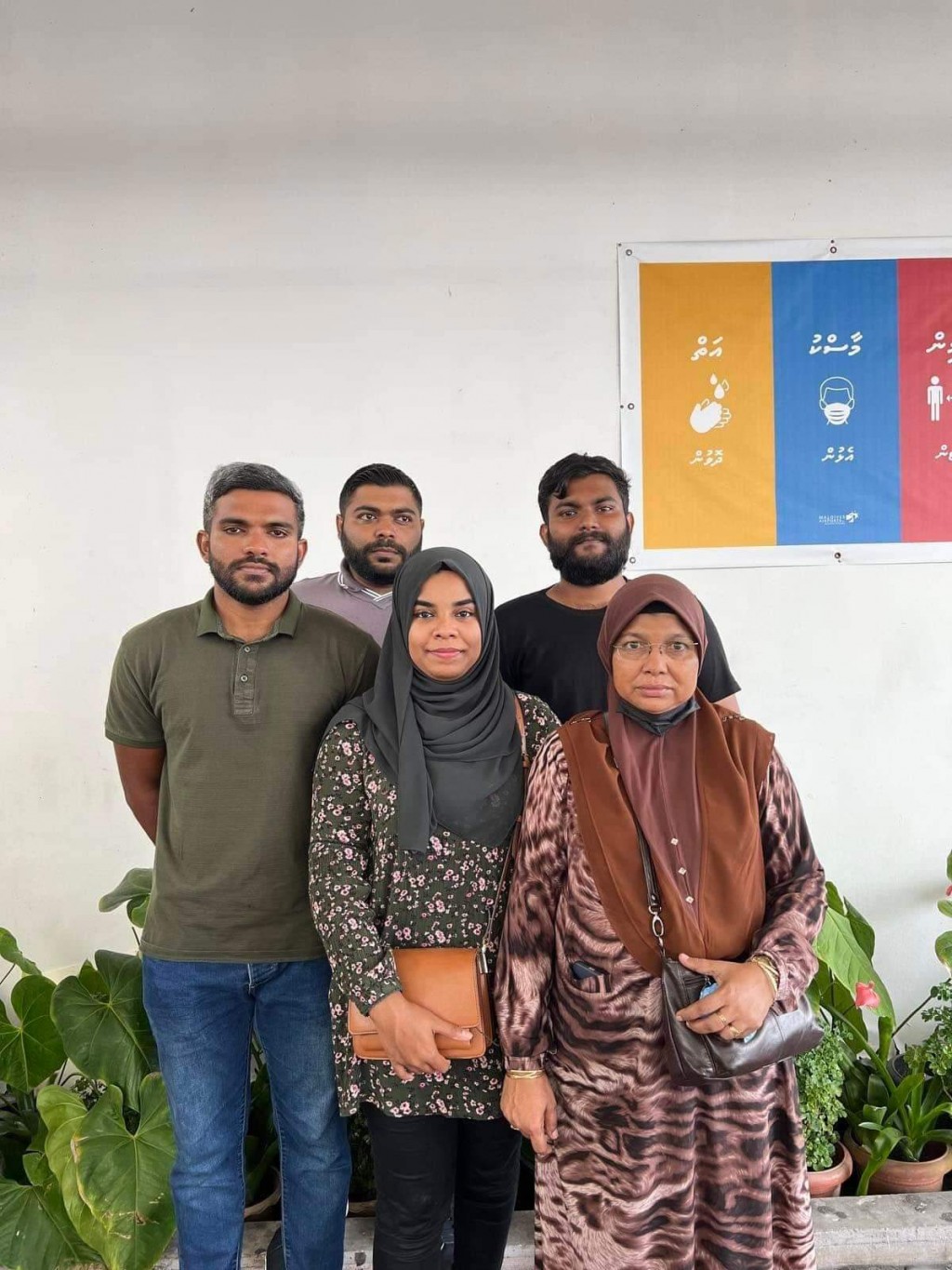 Veynugaives dhekkee hinithunvun, 