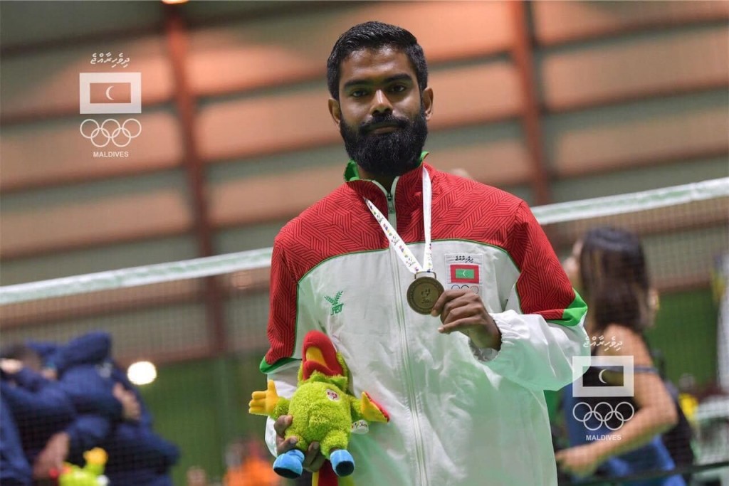 Ajufan ge visnun: umurun 15 aharu gai bainalaguvaamee medal gennaane kudhin ufehddhun