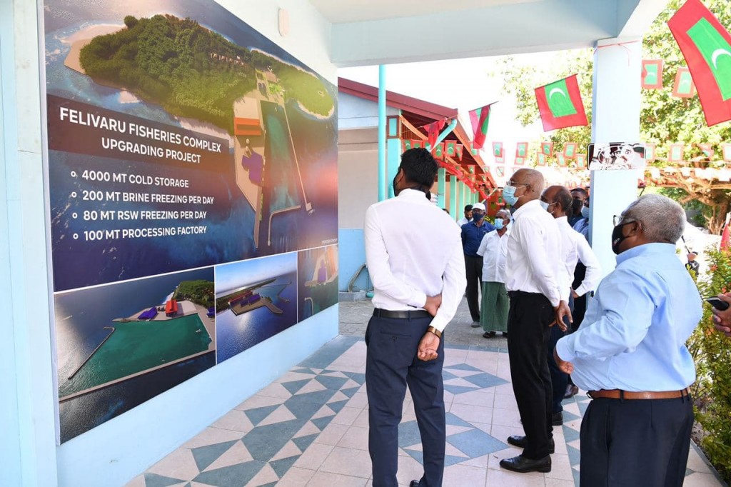 President visits Felivaru Island in Lhaviyani Atoll