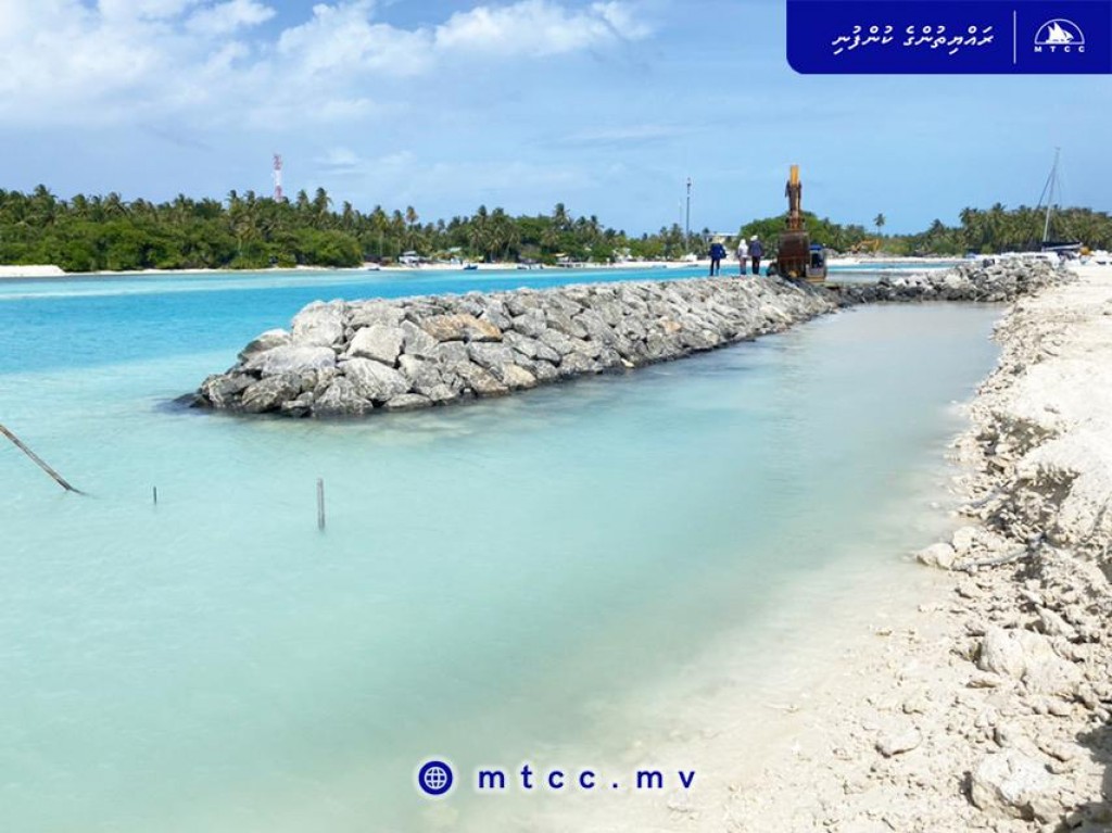 Fulhadhoo bandharuge beyru thosilumuge masaikaiy fashaifi