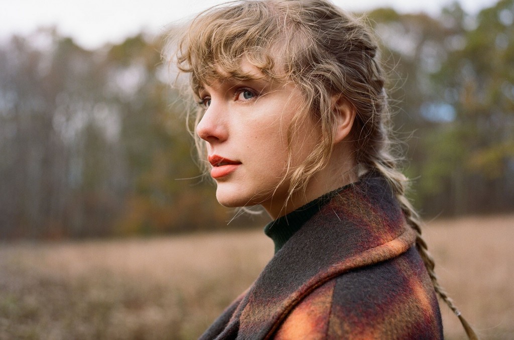 Taylor Swift debunks fan theories about a third surprise album