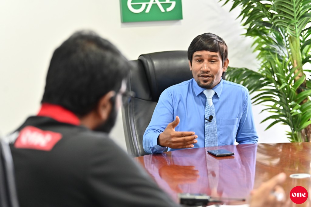 Maldives Gas in dhekki advance faisaa gellunu massala SOE committee in balaidheyn edhijje
