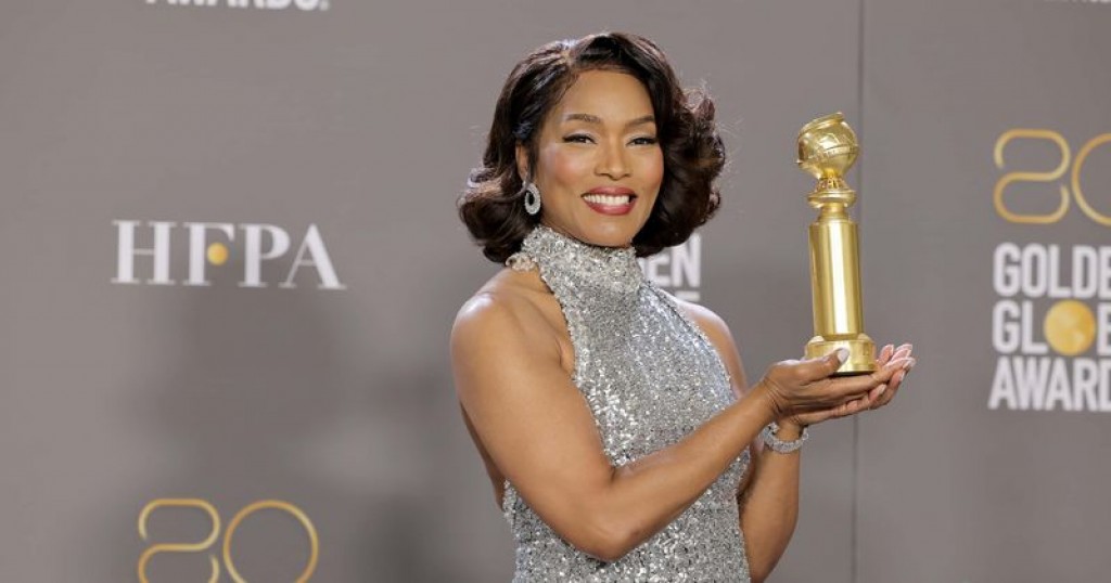 Angela Bassett makes Marvel history with Golden Globe win for ‘Black Panther: Wakanda Forever’