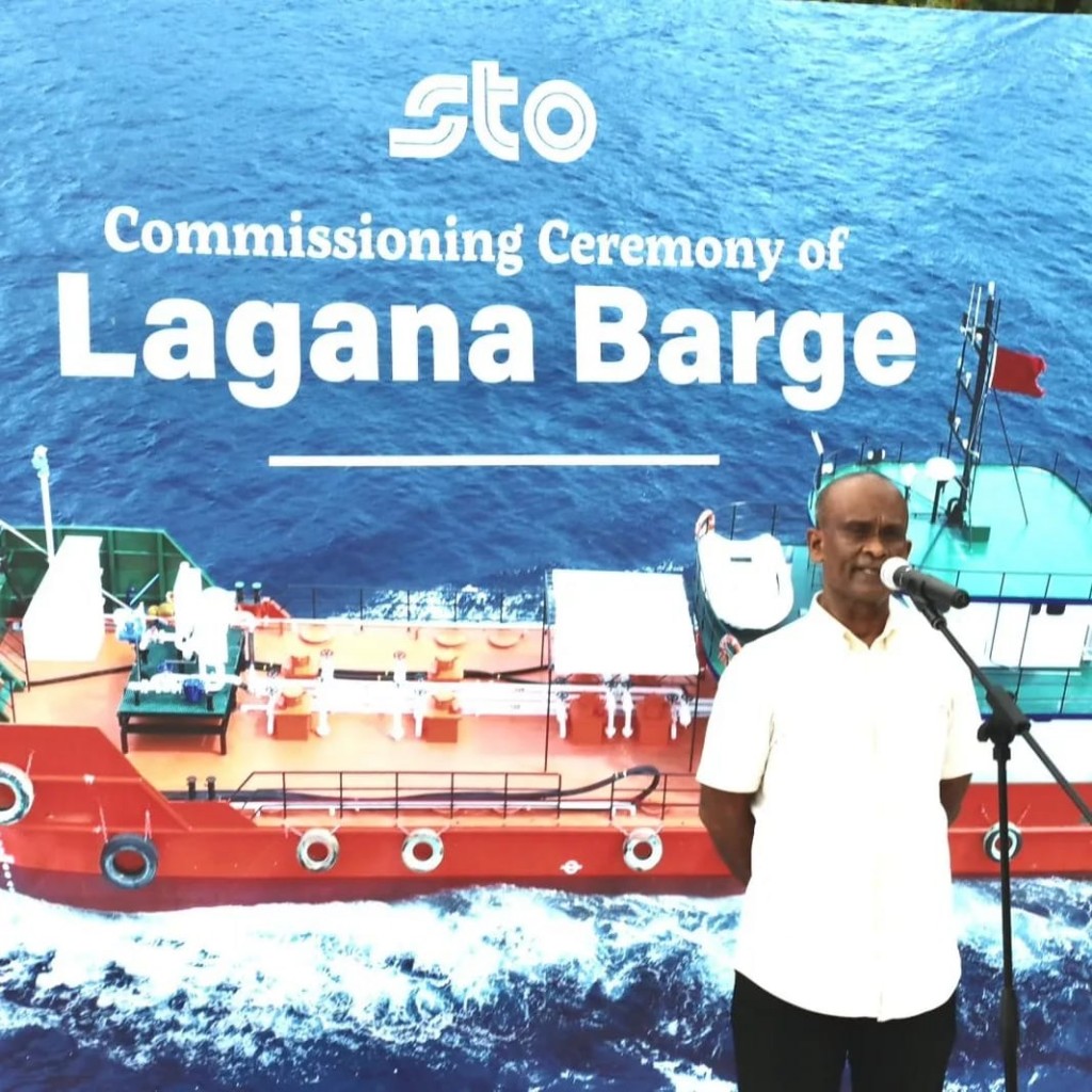 Raajjey gai furathama faharah jet fuel ah haahsa koggen beynun kuraa barge eh STO in genesfi