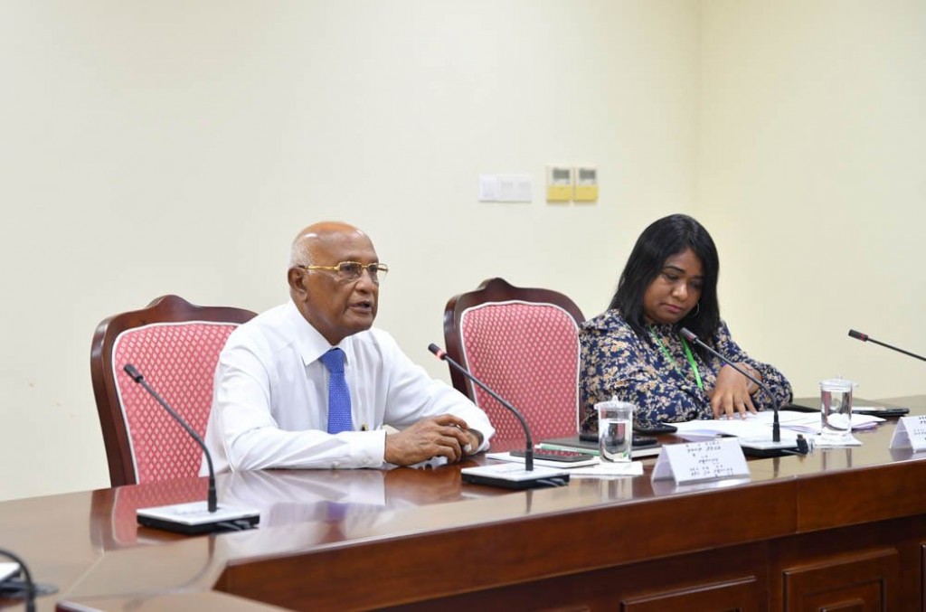 Beys ethere kuran FDA in faisaa nagaa meehun ge mauloomaathu dheefi nama fiyavalhu alhaanan: Naseem