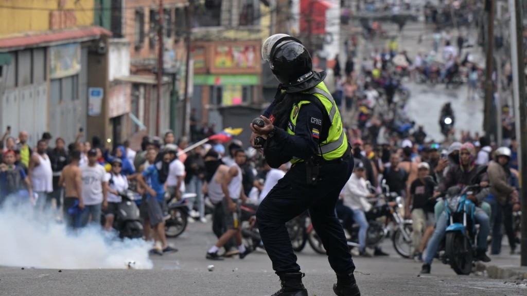 Venezuela ge riyaasee inthikhaabu: dhekolhunves bunanee kaamiyaabu vehjje kamah, aanmun muzaaharaa ah!