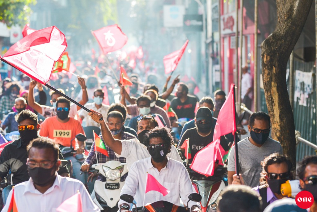 #OnePhoto: Raajje vikkaalumaa dhekolhah idhikolhun beyvve cycle buru