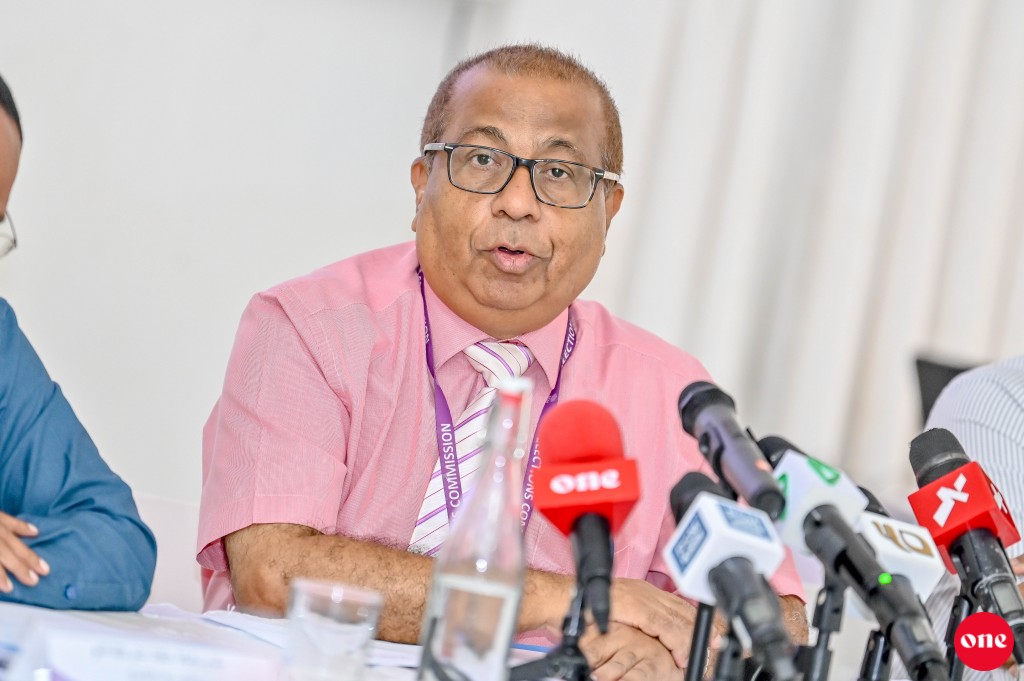 Jeheyne vakifaraatheh noannaane, genesdheynee rayyithun laa vote ge natheeja: Fuad