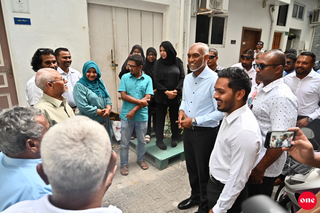 One Photo: Raees Henviru uthuru dhaairaa gai dhorun dhorah hingun