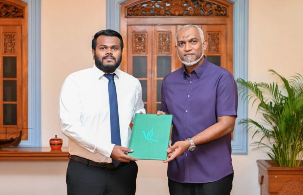 Aa Majlis ah hovunu enme zuvaan member, Alsan ves PNC ah