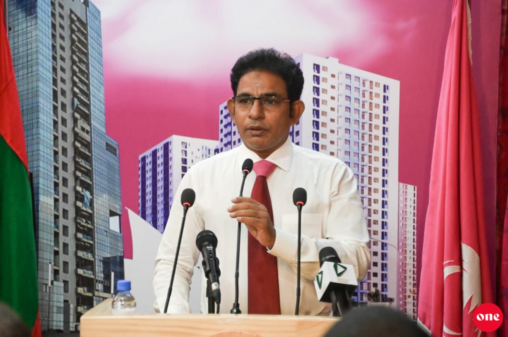 Lawyer Wadde ge thaureefu Raees Yameen ah, vidhaalhuvee adhives beynunvanee Yameen kamah