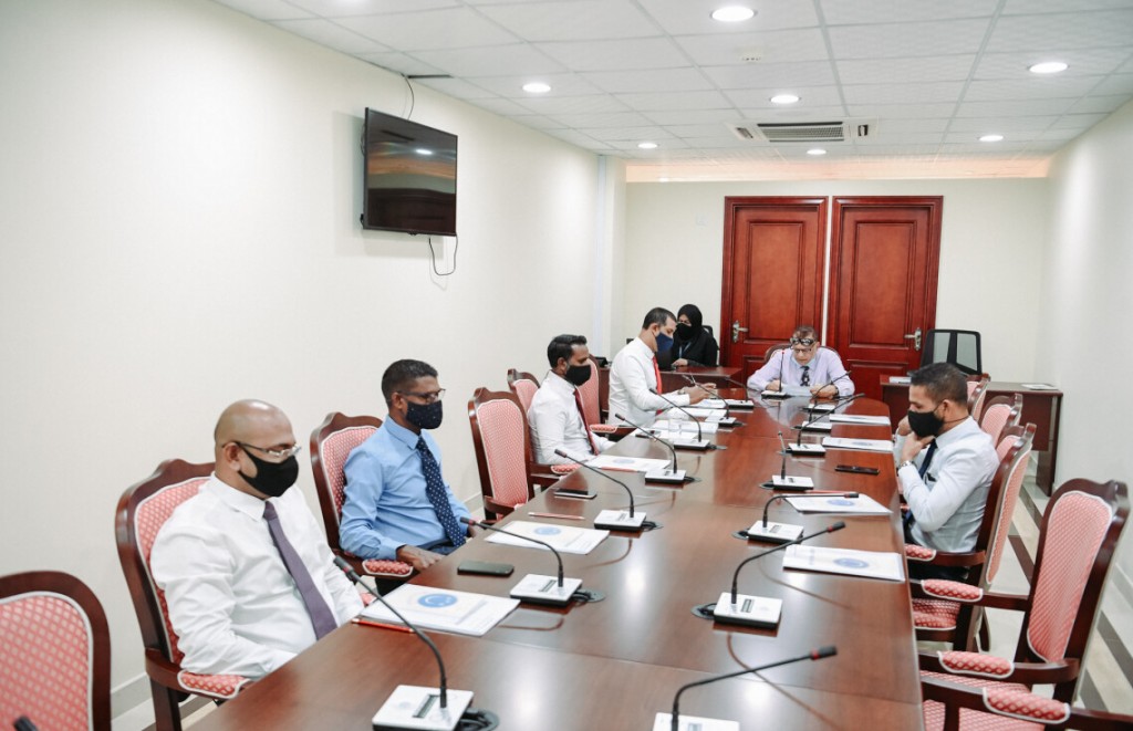 Raahjjeyge license inn ehen gaumuthakugai ulhandhufaharu dhuhvvey dhe muaahadhaaehggai baiverivaan committee inn ruhun dheefi