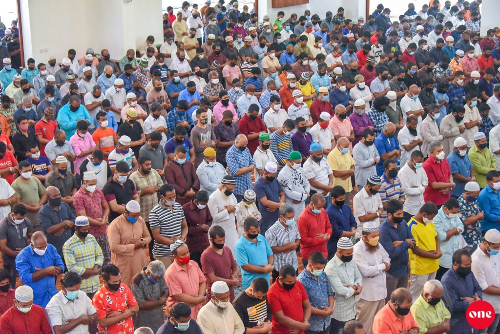 Hurihaa nurakkalakun salaamaiyvaan oiy magakee Allah ah biruvethivumuge magu: Huthuba