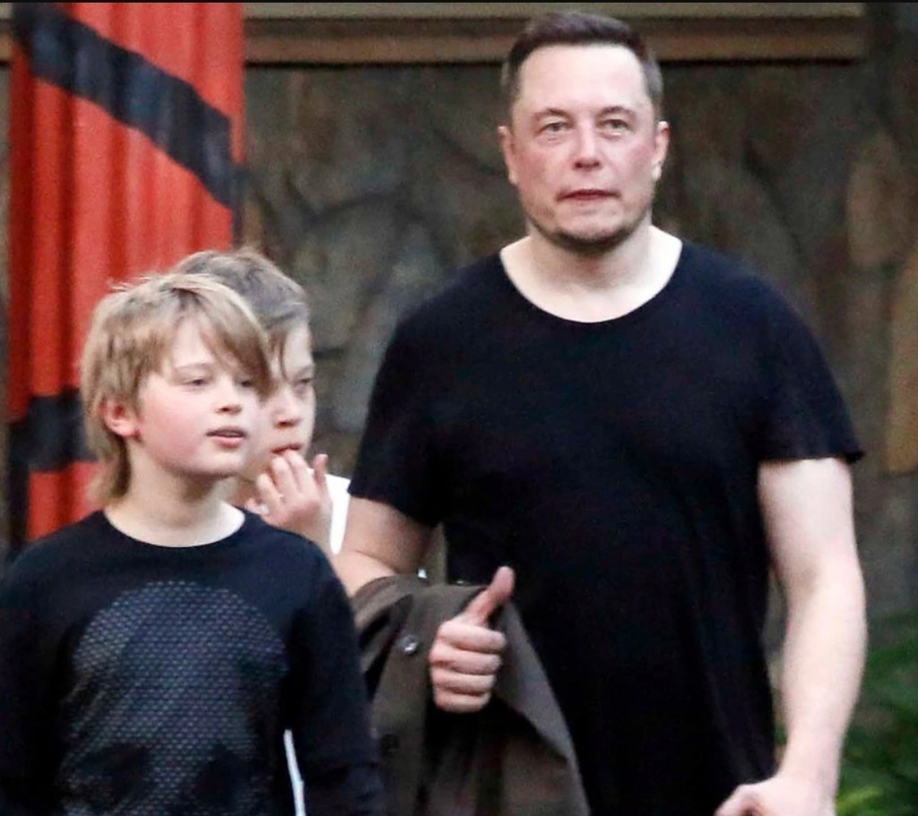 Elon Musk ge firihen dhariyaku anhenakah badhaluve nanves badhalukoffi