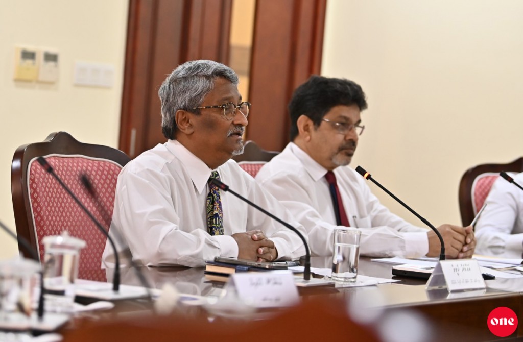 Foreign service muvazzifunge musaara kandaelhun Raees office in vakikoh, Finance ah badhalu kuran faaskoffi