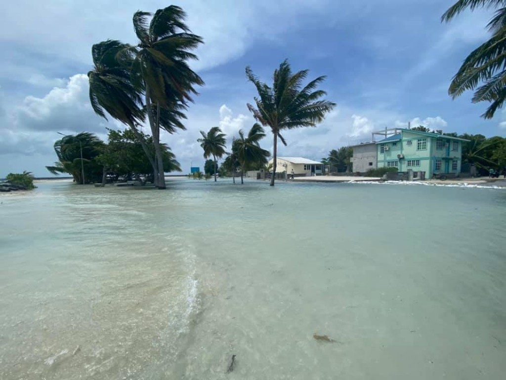 Maaenboodhoo ge bodu sarahahdhakah udha araifi