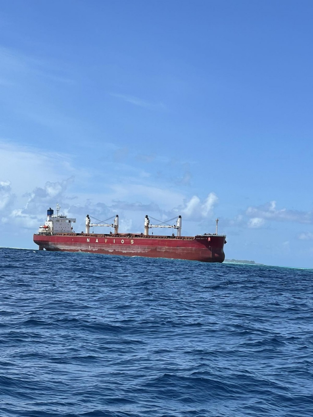 Rasfari farah eri boat in 10 million dollar dhakkaifi